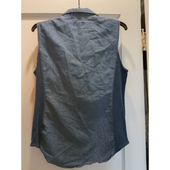 Cavalini Sleeveless Denim Shirt with Embroidered Roses, Size Medium - Picture 4 of 4